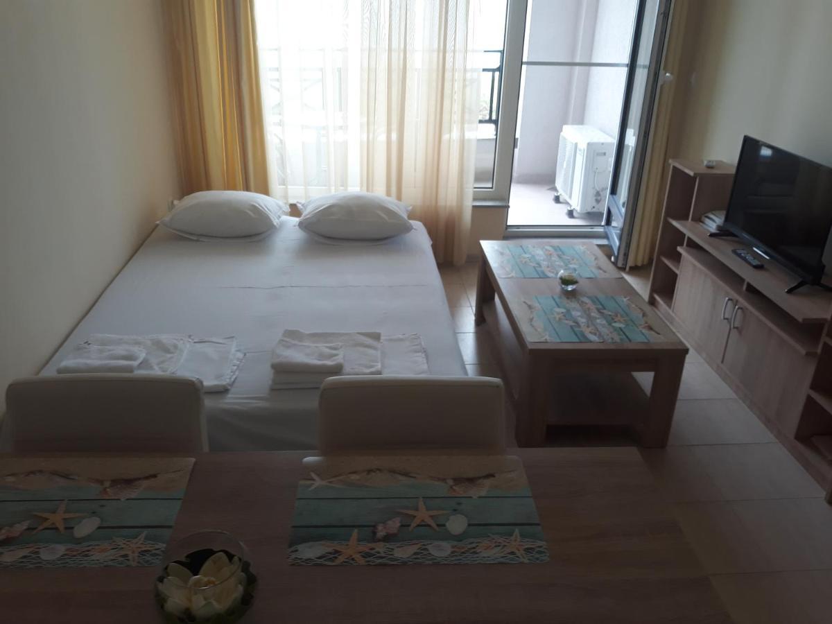 Ferienwohnung Таня 8 Pomorie Exterior foto